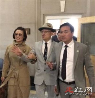 周立波老婆胡洁简历 一个事业有女强人